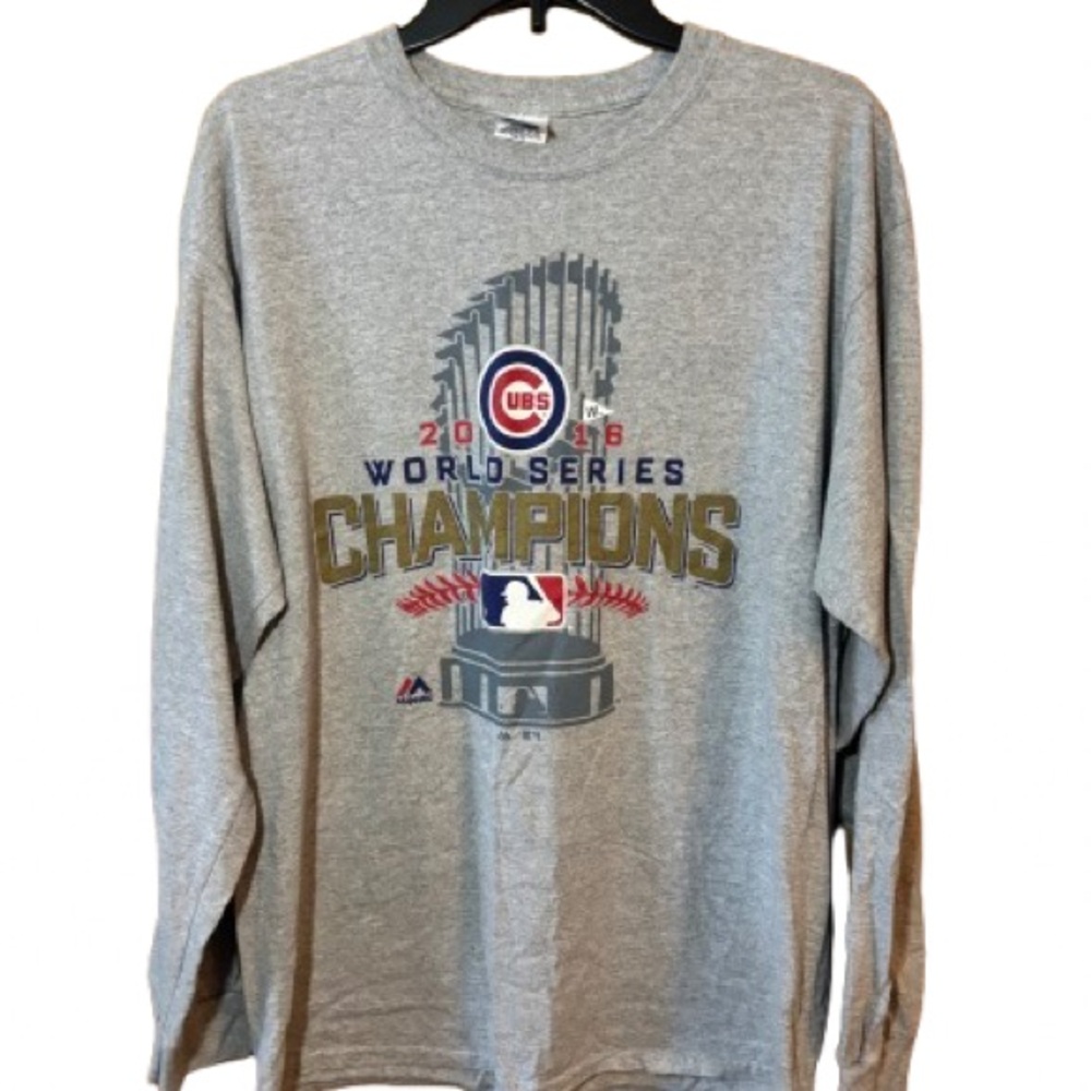 Gildan MLB Chicago Cubs 2016 World Series Champs Long Sleeve T-Shirt Large